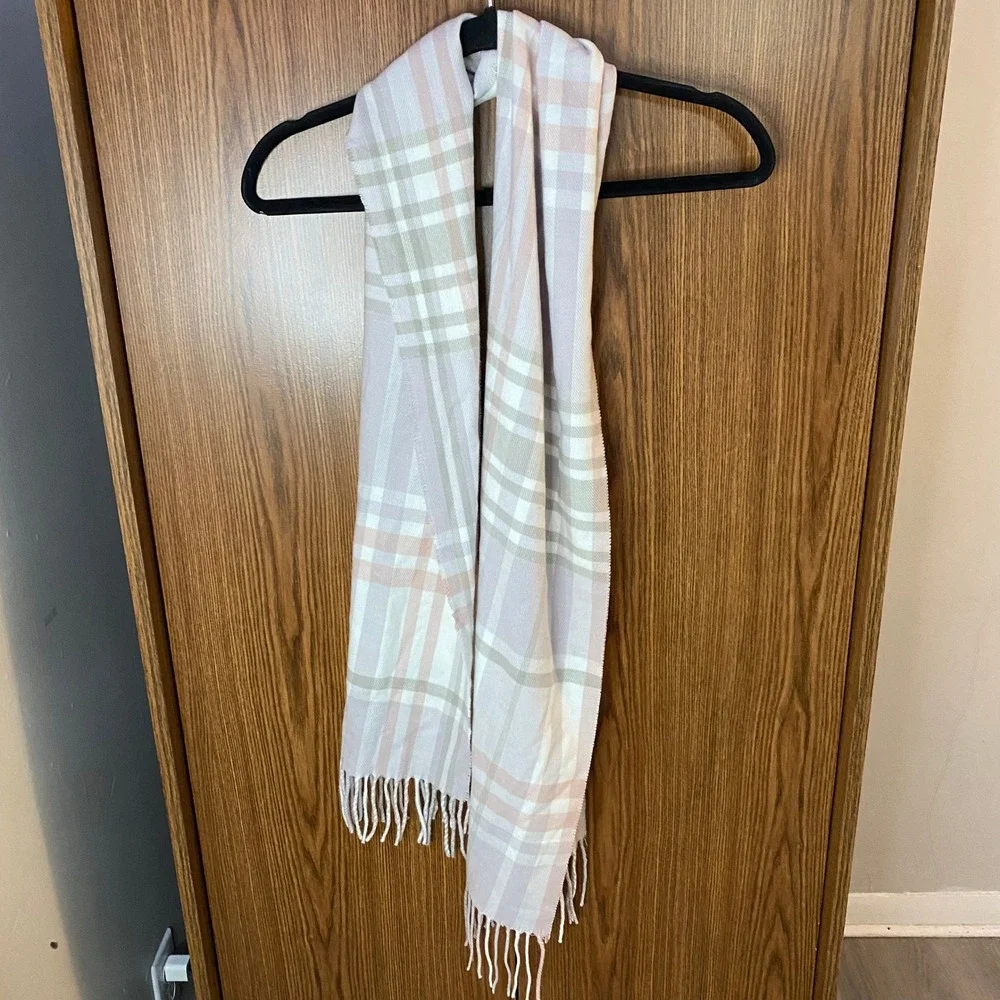 Scarf Womens OS Pink Plaid Cashmere Feel Acrylic Fringed Winter Wrap